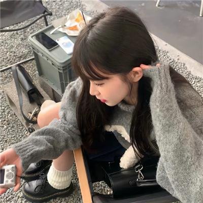 兄妹携手用关怀塑造家的温度